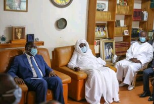 Image Macky chez Iba der Thiam