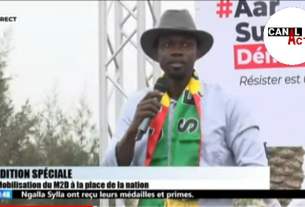 Ousmane Sonko lors d'une manif du M2D