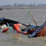 Fleuve Senegal bateau Mauritanien percute pirogue