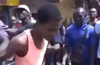 Image d'illustration d'un homme homosexuel