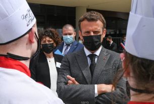 Emmanuel Macron photo.