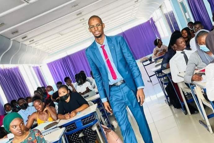 Le capitaine Touré enseigne les sciences juridiques à l’IAM.