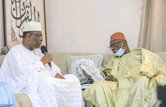 Macky sall e le khalif de tivaoune