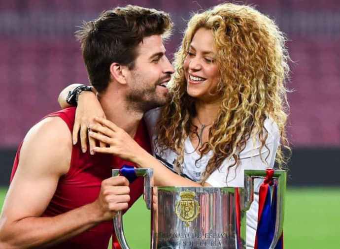 Le footballeur Gerard Piqué et Shakira.