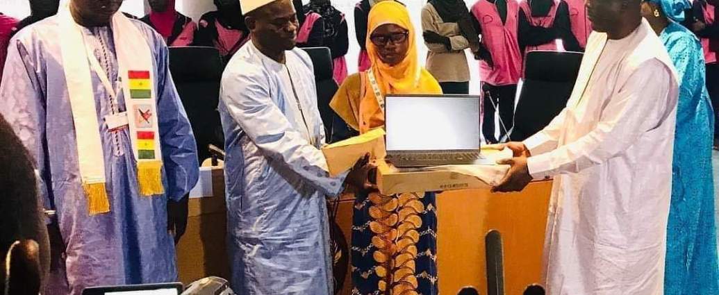 Cheikh Oumar ANNE arrose la championne Sokhna Ndaté CISSÉ de cadeaux