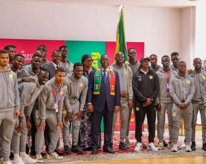 Qatar 2022 : les lions du Sénégal ont reçu le drapeau national à Doha