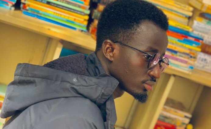 Papa Diomaye Ngom, professeur de philosophie