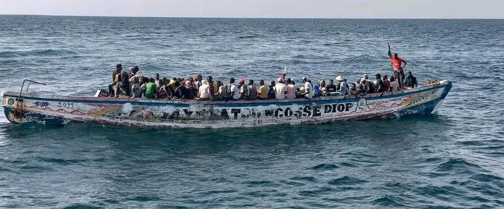 Pirogue, bateau, l'émigration clandestine