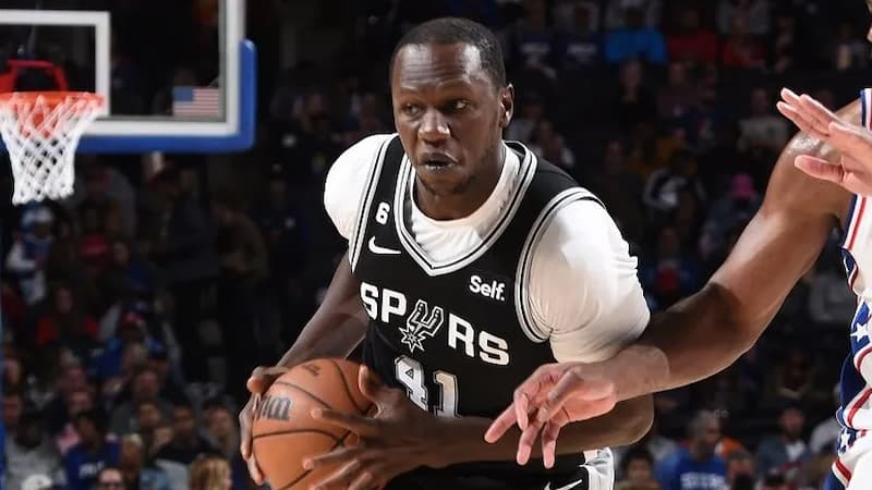 Basketball, Gorgui Sy Dieng