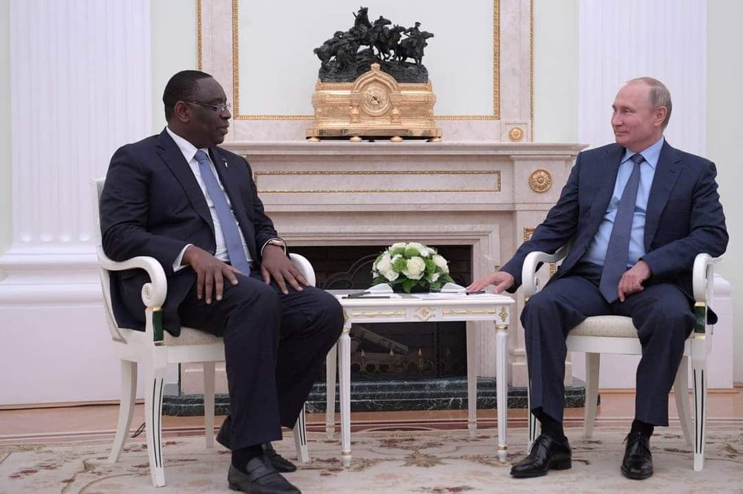Le Président Macky Sall en entretien avec le président Vladimir Poutine.