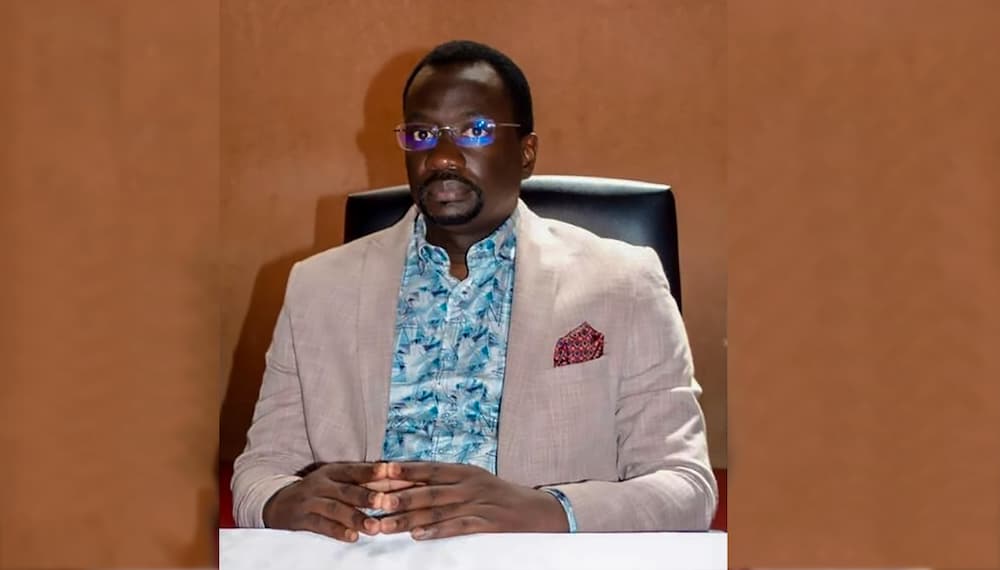 Maurice Soudieck Dione est enseignant-chercheur en sciences politiques à l’université Gaston-Berger de Saint-Louis au Sénégal.